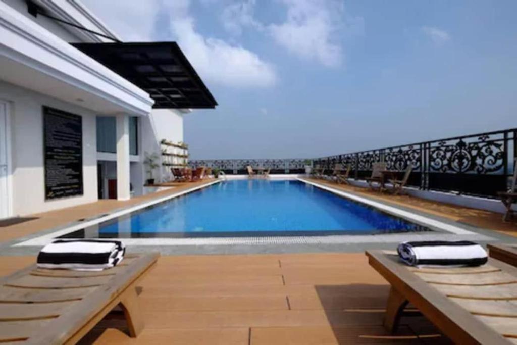 Lafayette Boutique Hotel Kejayan Ngoại thất bức ảnh