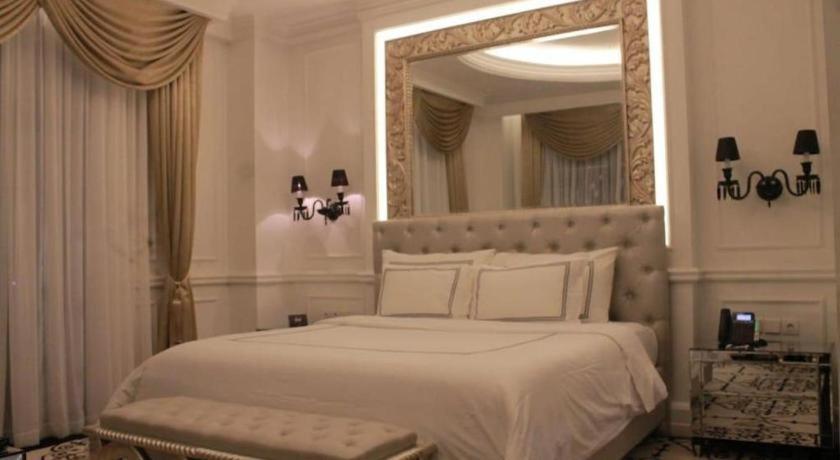 Lafayette Boutique Hotel Kejayan Ngoại thất bức ảnh