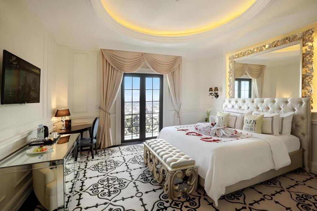Lafayette Boutique Hotel Kejayan Ngoại thất bức ảnh