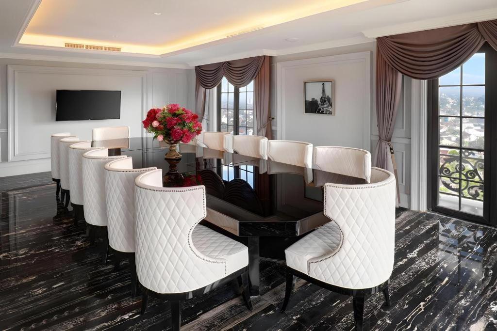 Lafayette Boutique Hotel Kejayan Ngoại thất bức ảnh