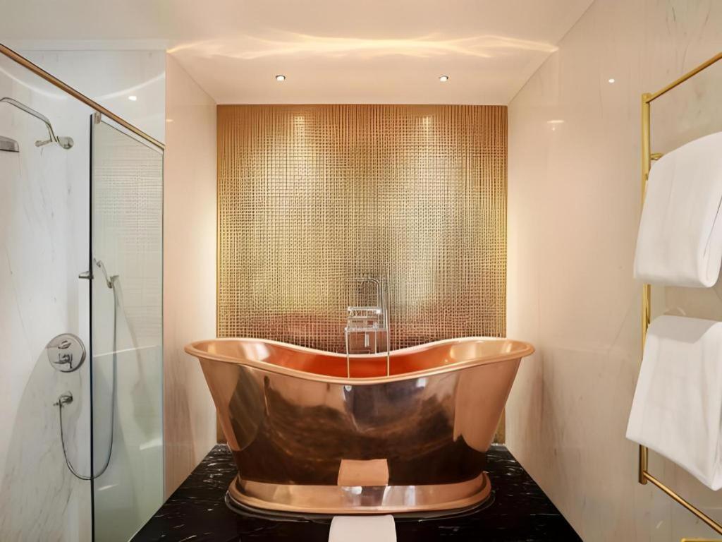Lafayette Boutique Hotel Kejayan Ngoại thất bức ảnh