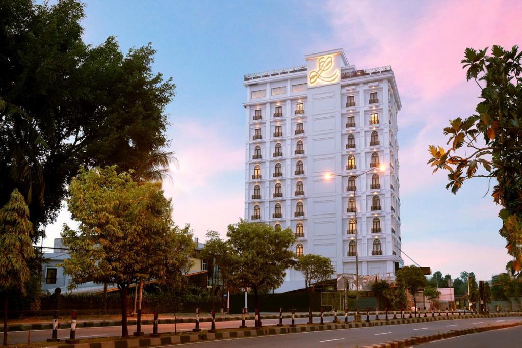 Lafayette Boutique Hotel Kejayan Ngoại thất bức ảnh